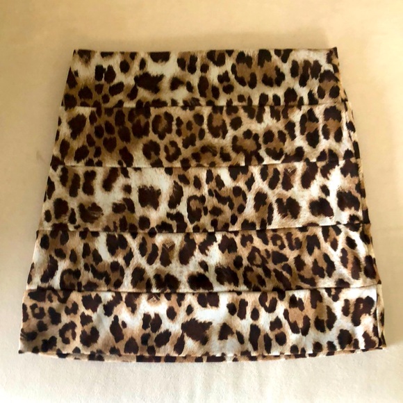 A’Gaci | leopard print mini skirt - Picture 2 of 8